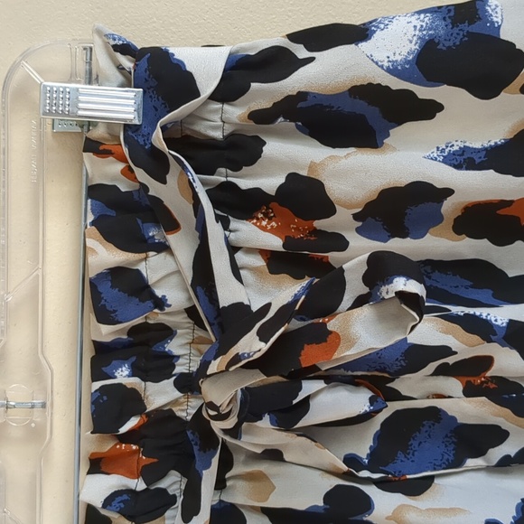 Medium Shein 6 Pull On Multicolor Shorts With Removable Waist Tie - Picture 4 of 14